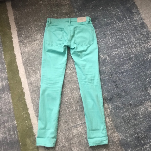 *SOLD*  Ladies BCBGeneration skinny pant - Picture 3 of 9